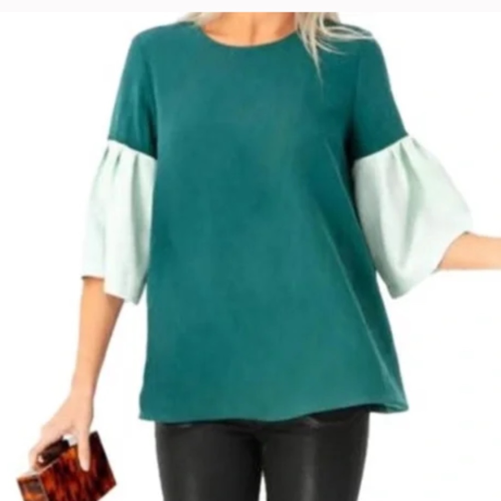 Tuckernuck Avon Lane bell sleeve tunic xs